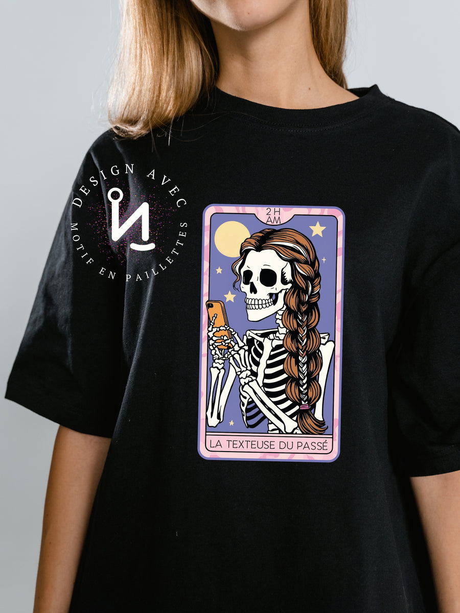 LA TEXTEUSE DU PASSÉ - T-Shirt noir (taille unisexe)