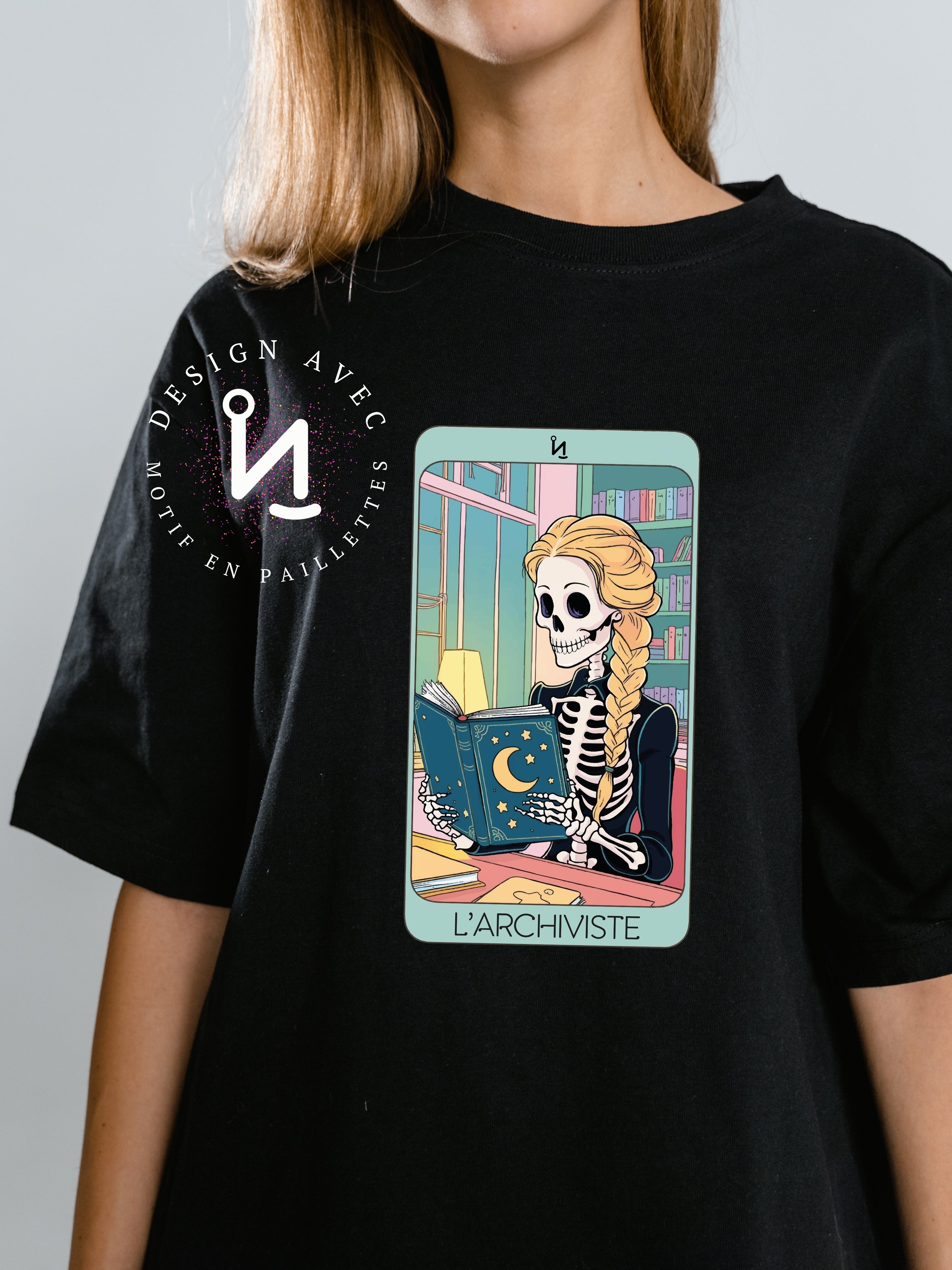 L'ARCHIVISTE - T-Shirt noir (taille unisexe)