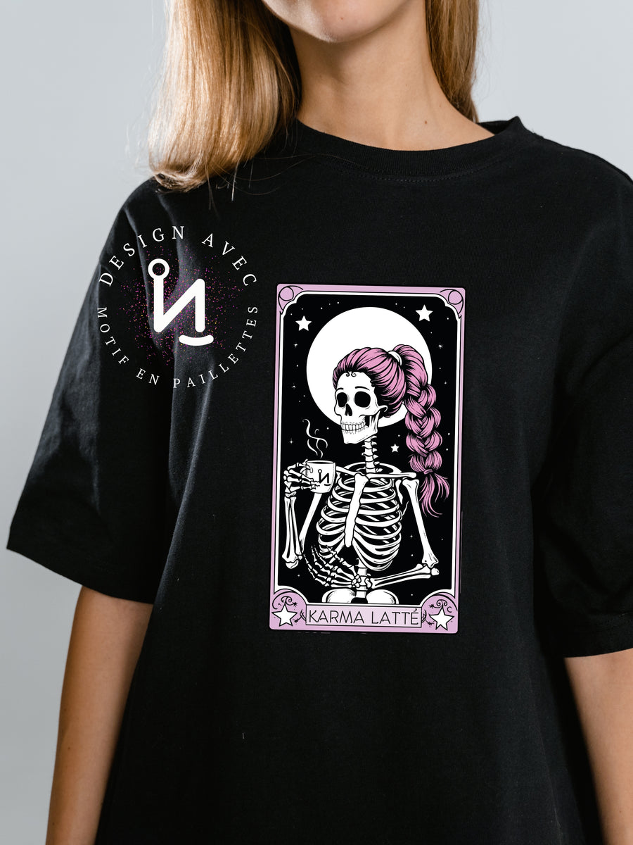 KARMA LATTÉ - T-Shirt noir (taille unisexe)