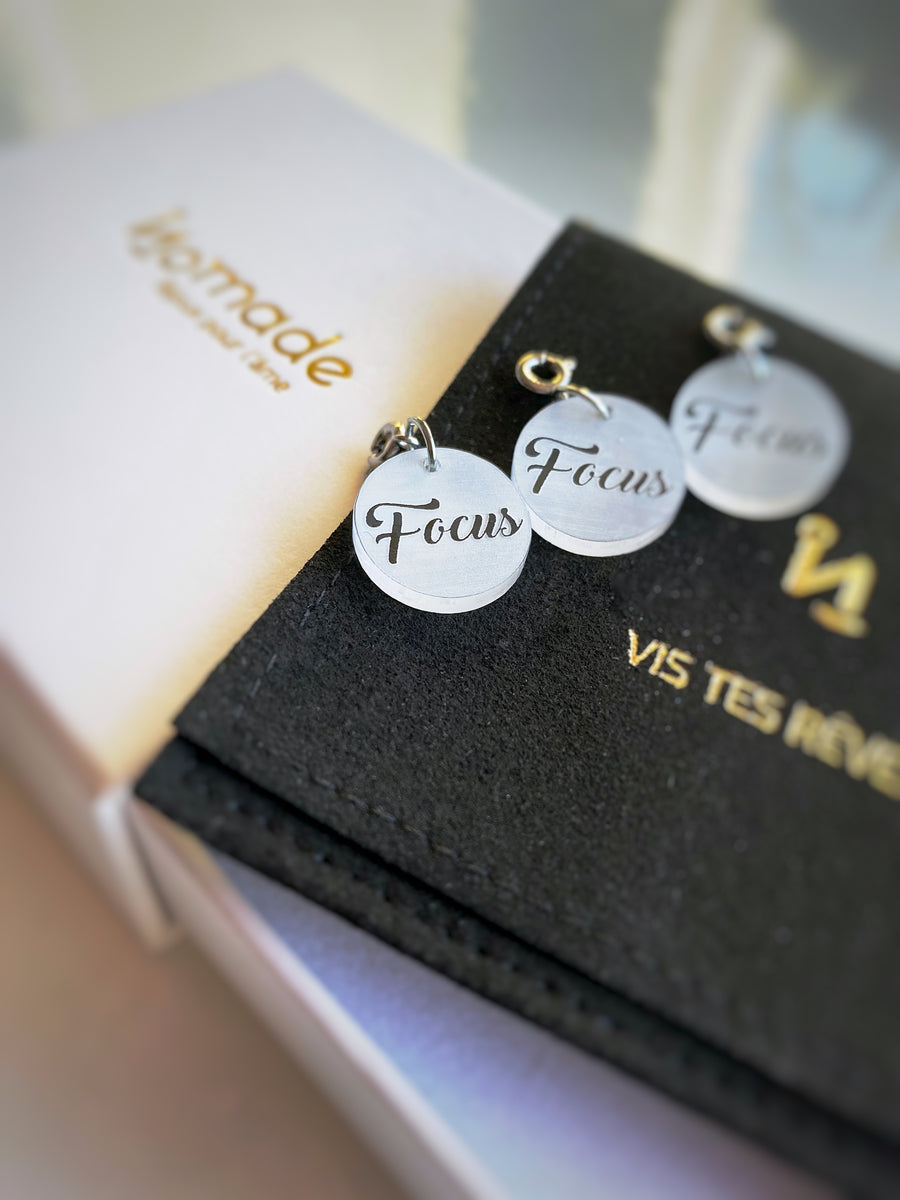 FOCUS - Breloque plastique recyclé